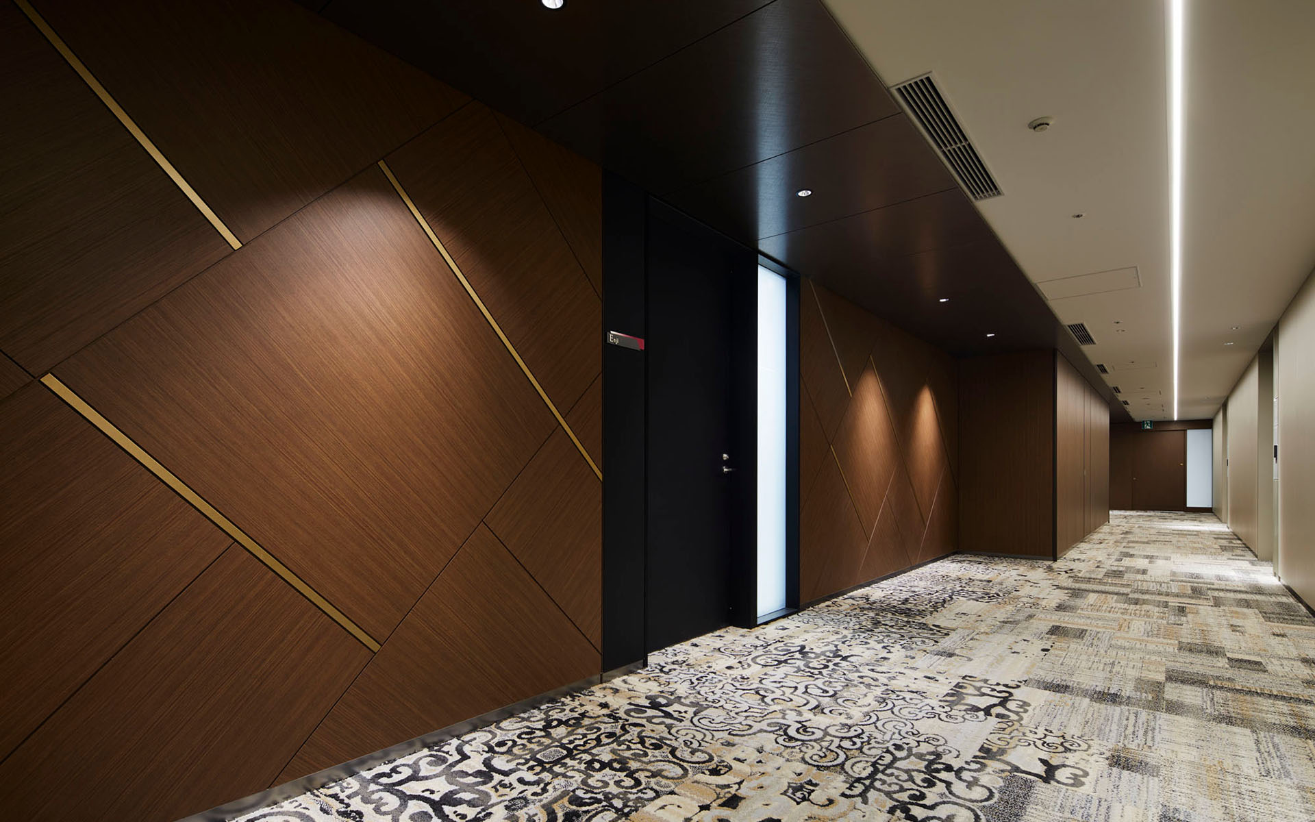 Corridor to meeting room